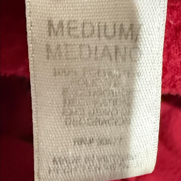 Red Embroidered Robe - Picture 10 of 10